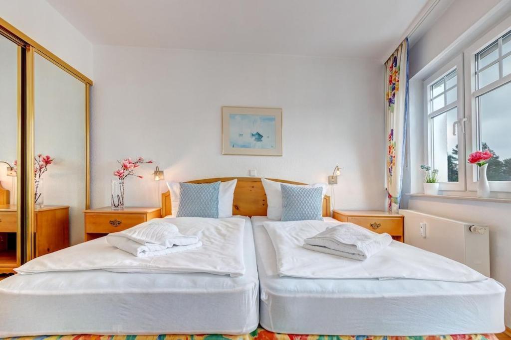 Grosse Schoene 3 Zimmer Ferienwohnung - 100 Qm - In Strandnaehe Fuer 6 Personen!! Heringsdorf  Exteriör bild